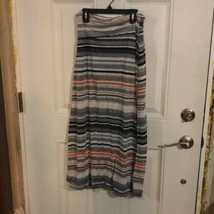 Stripped maxi skirt
